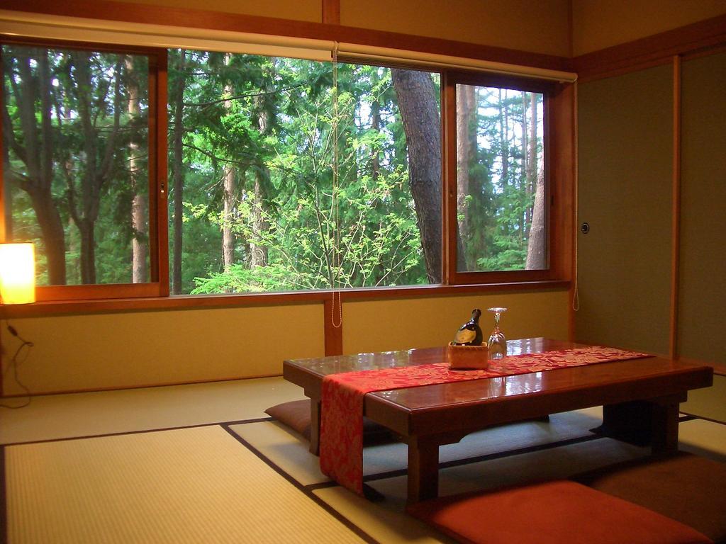 Shikitei Hotel Fujiyoshida Phòng bức ảnh